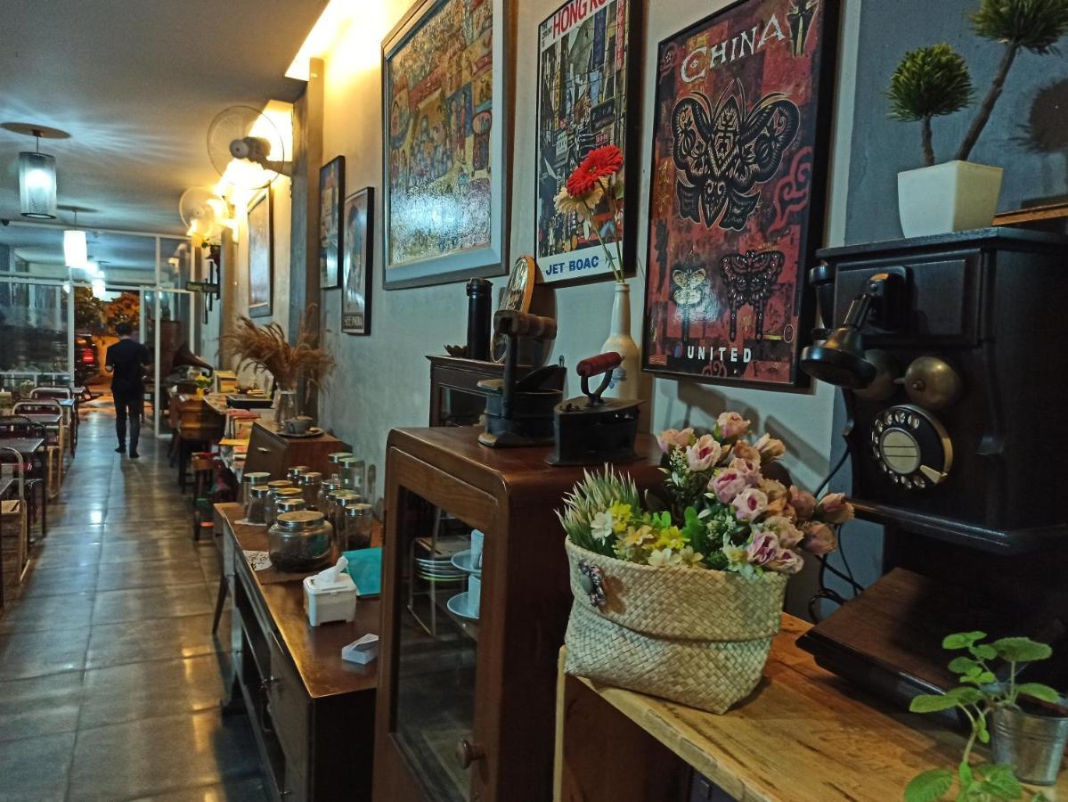 Hotel Roemah 28 Syariah à Medan Extérieur photo